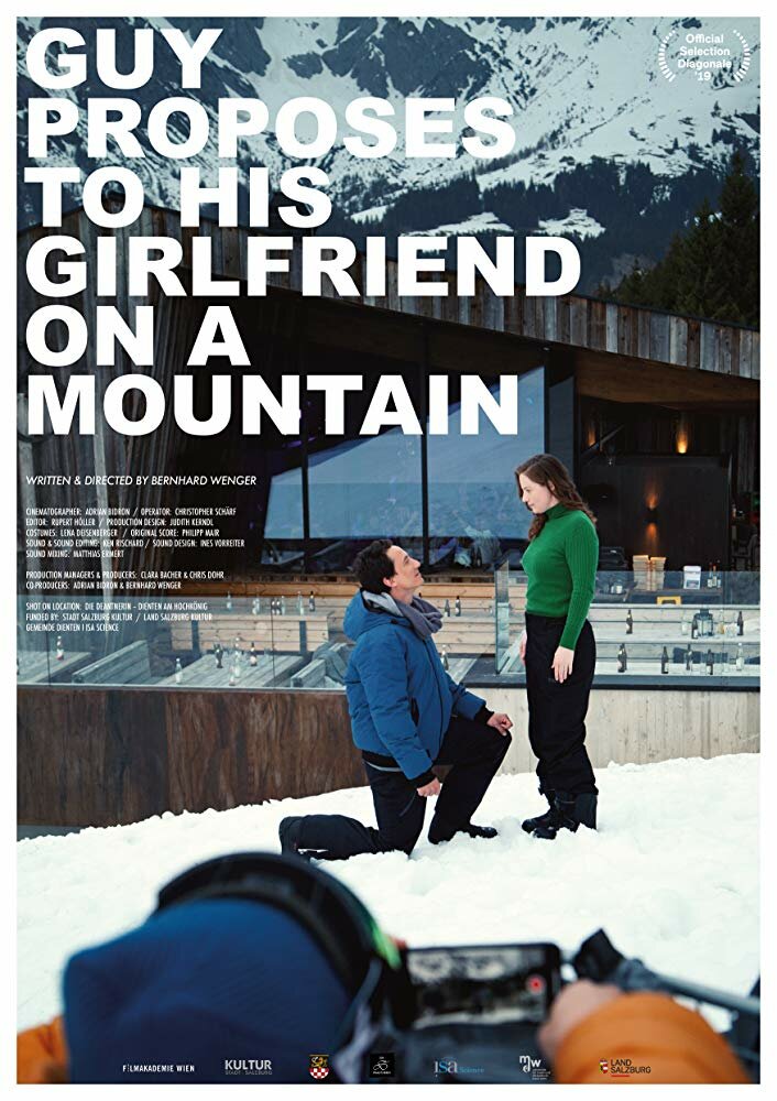 Guy proposes to his girlfriend on a mountain (2019) постер
